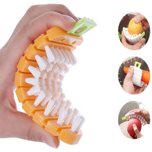 Vegetable Scrubbing Brush, Vegetable Scrubber Nonâ€‘Toxic Fruit Brush Carrot Shape Vegetable Brush for Potato for Vegetable