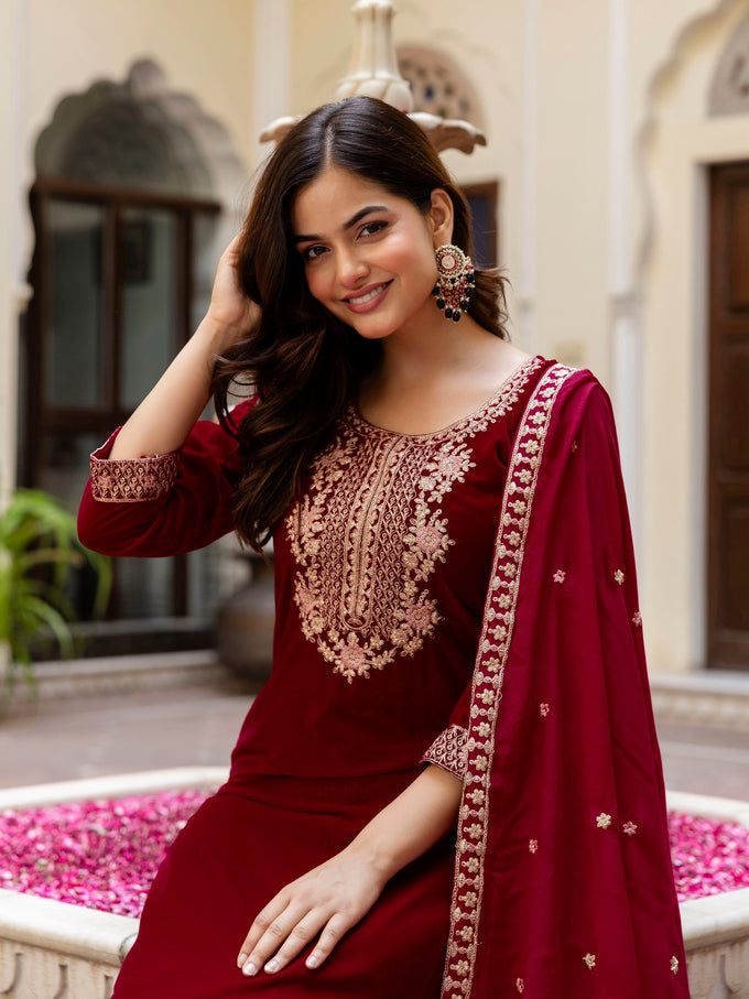 Maroon Velvet Embroidery Salwar Suit Set with Dupatta Green Kurta Set for Women's Trendmallsin