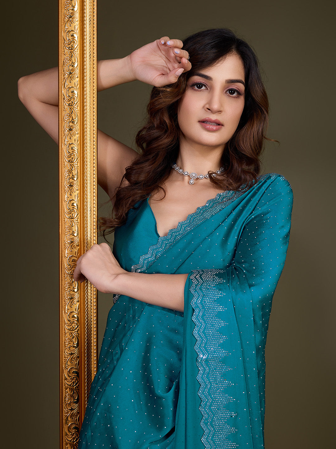 Morpeach Satin Silk Siroski Zarkan Work Saree with Unstitch Blouse Piece Trendmalls