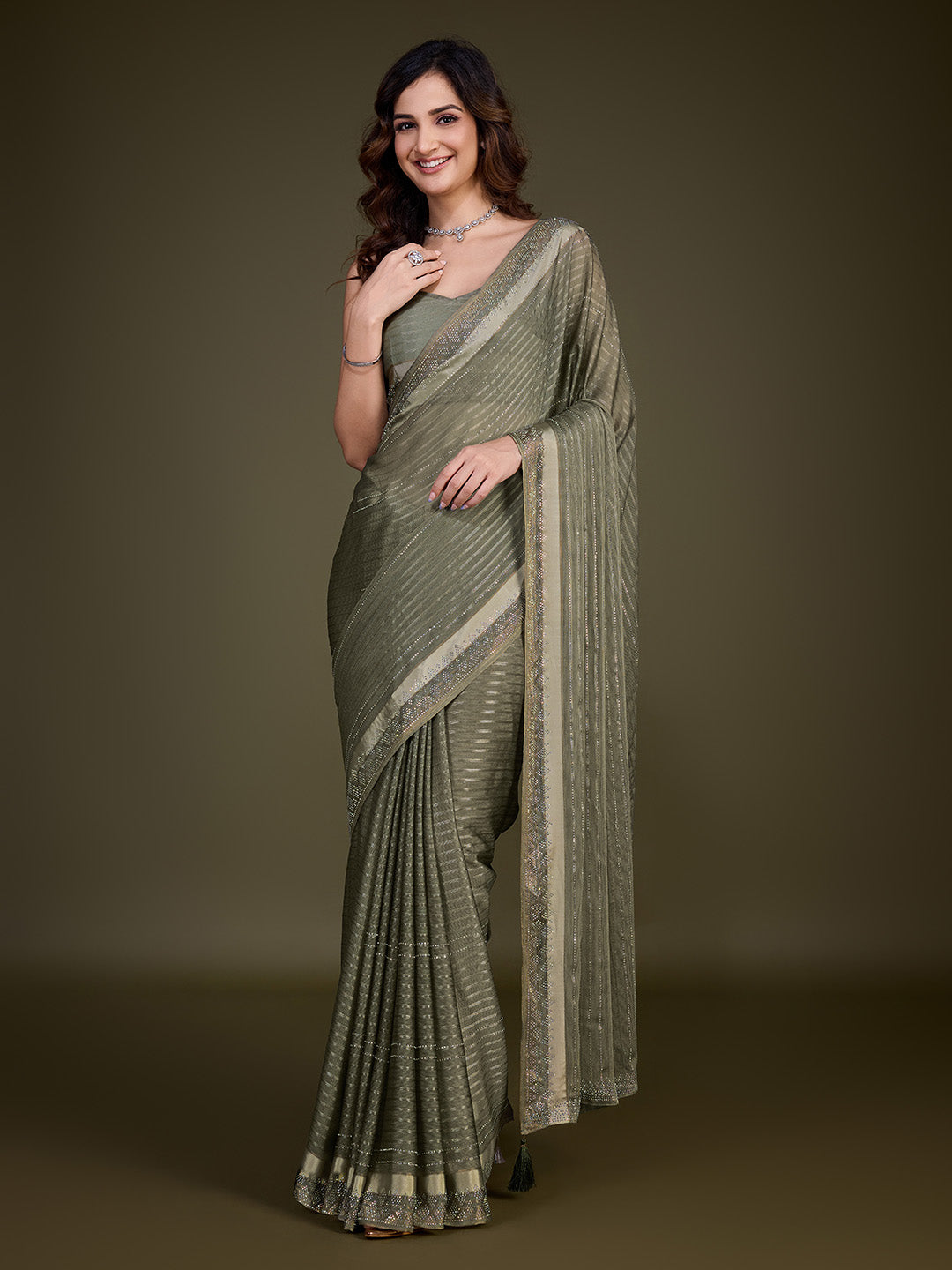 Women's Chiffon Siroski Work Saree with Unstitch Blouse Piece Trendmalls