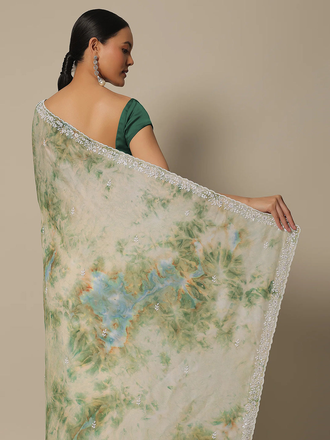 Women's Georgette Digital Printed Embroidery Saree with Unstitched Blouse Piece Trendmalls