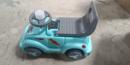 Ride-on car with musical horn and backrest for toddlers